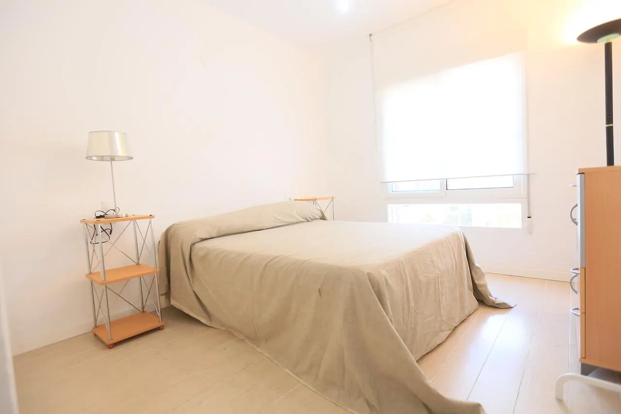 דירות קמברילס Saballa Litoral Costa Dorada ספרד